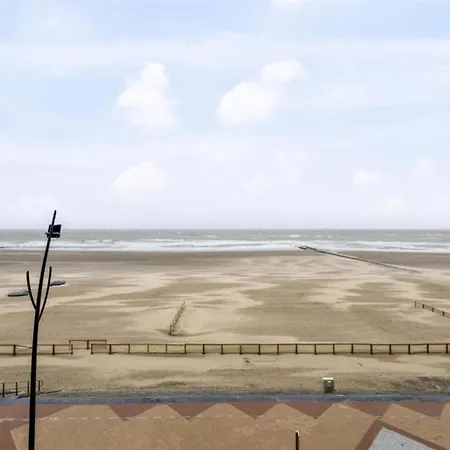 In Near Seafront * Blankenberge